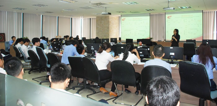 HSC tổ chức hội thảo - TPP và cơ hội đầu tư vào các doanh nghiệp dệt may