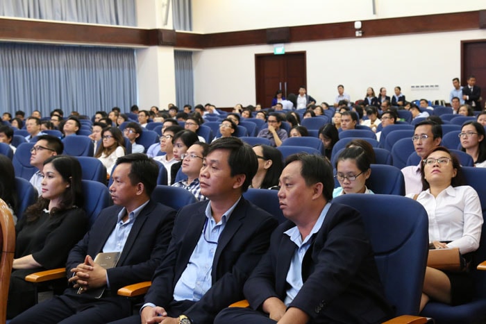 HSC và Hội thảo giới thiệu cơ hội đầu tư cổ phiếu SBVN