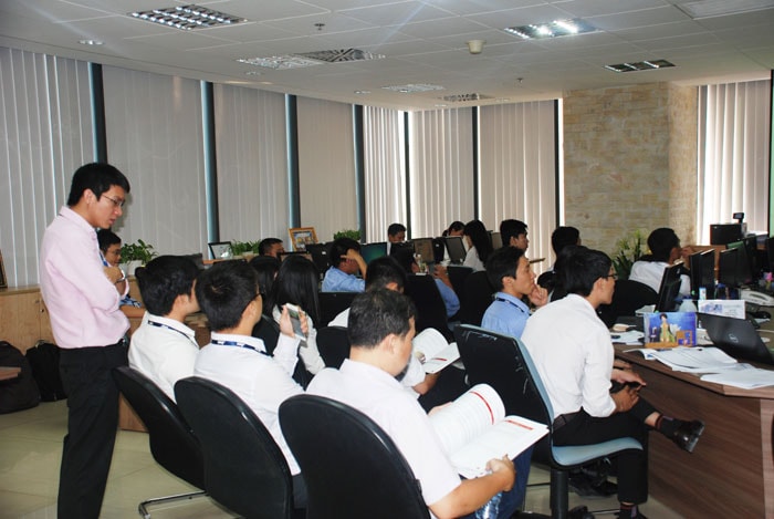 HSC tổ chức hội thảo - TPP và cơ hội đầu tư vào các doanh nghiệp dệt may