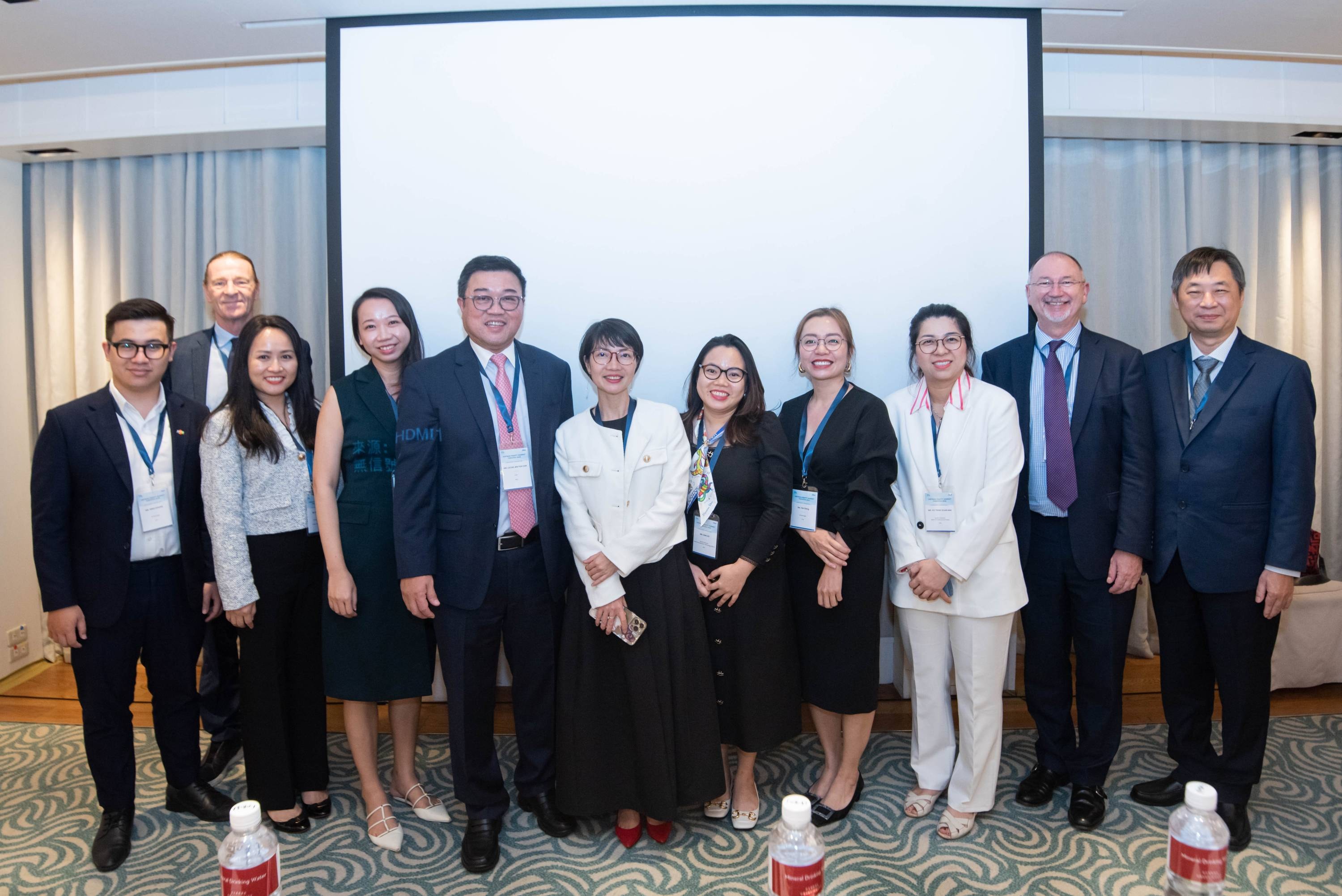 "Vietnam Equity Market through 2025" Event